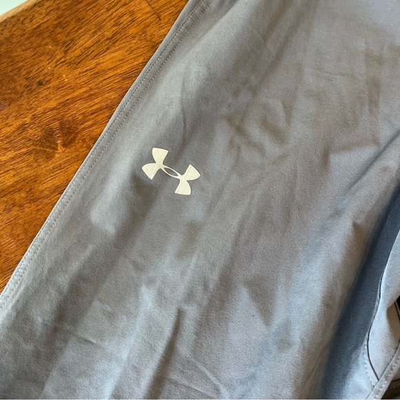 Under Armour Men’s gray athletic pants size large - Picture 2 of 11